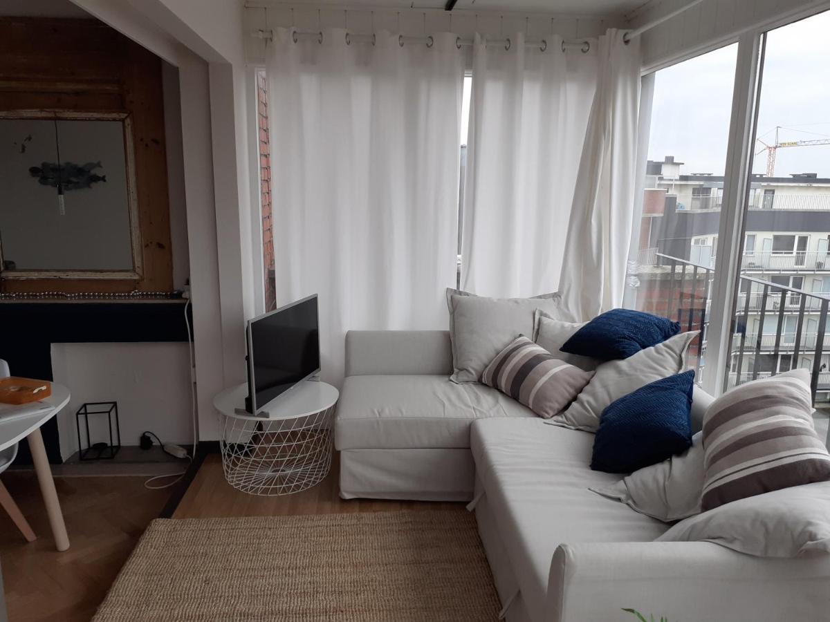 Apartamento Gezellig Centraal Gelegen Penthouse Oostende Exterior foto