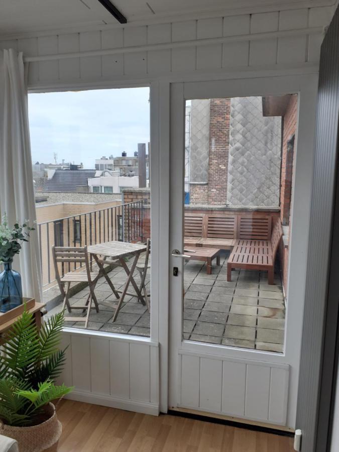 Apartamento Gezellig Centraal Gelegen Penthouse Oostende Exterior foto